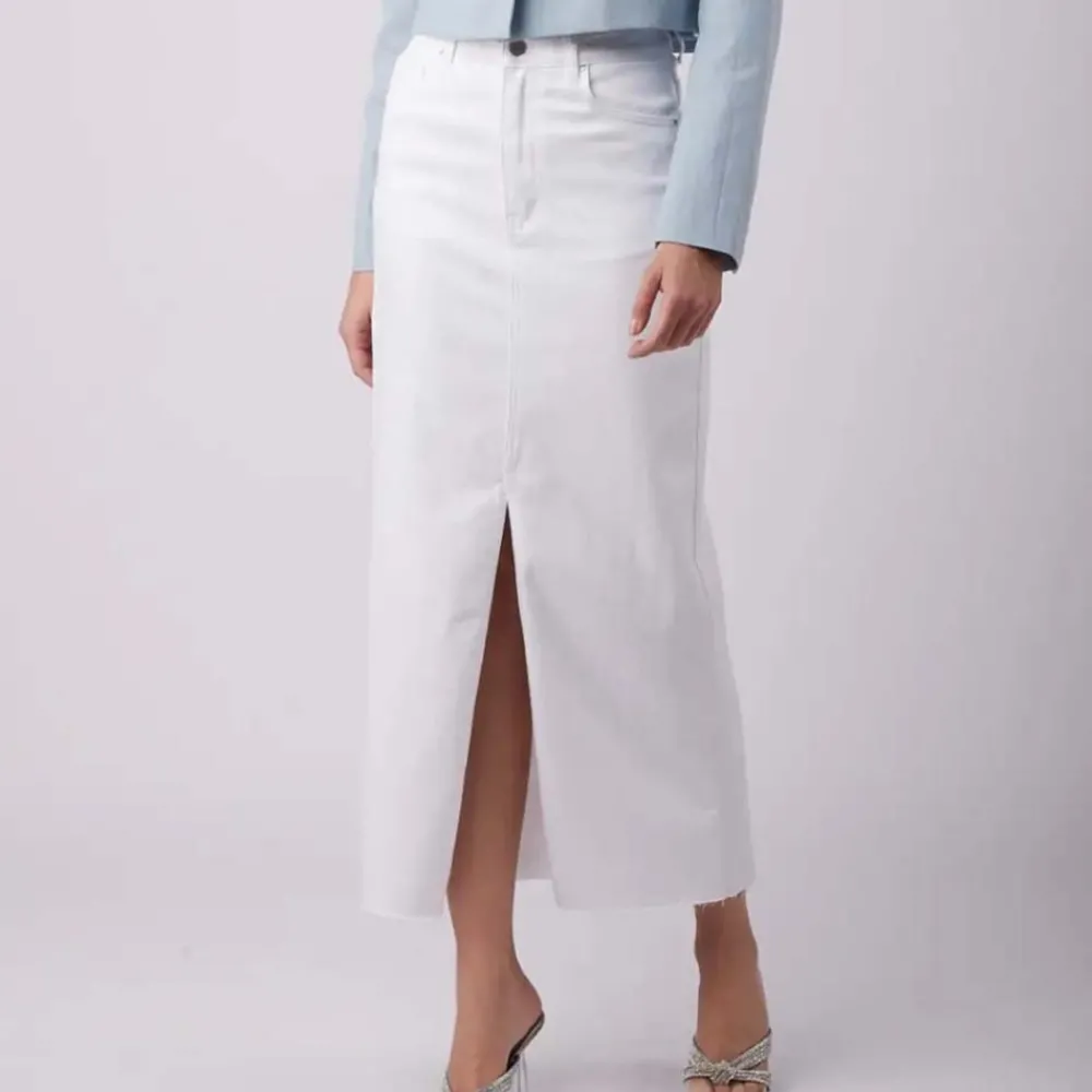 Outlet * Denim Split Skirt - White Antal