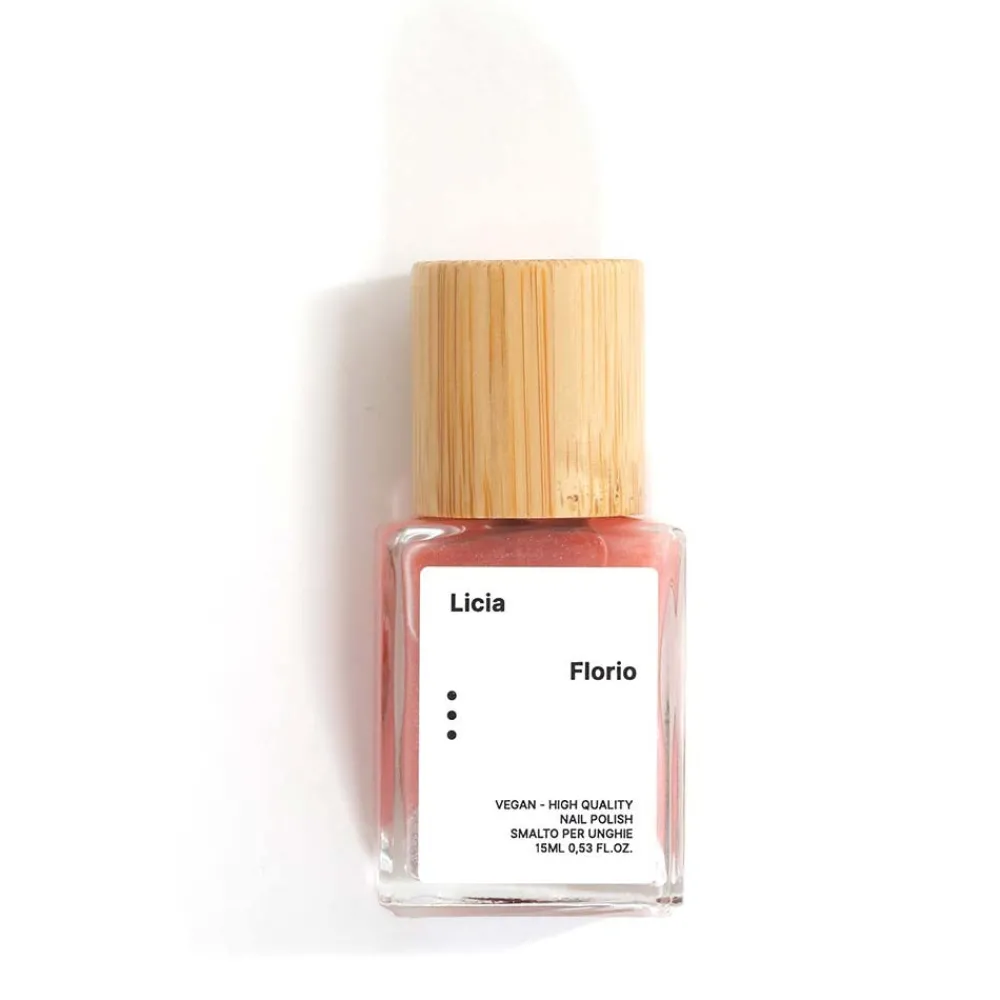 Hot Ilfloor Licia Florio Nail Polish - Sakura Antal